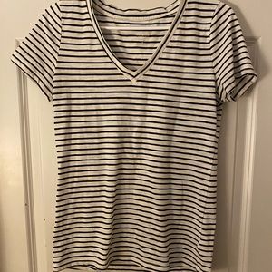 Women’s Mossimo Black and White Striped T-Shirt